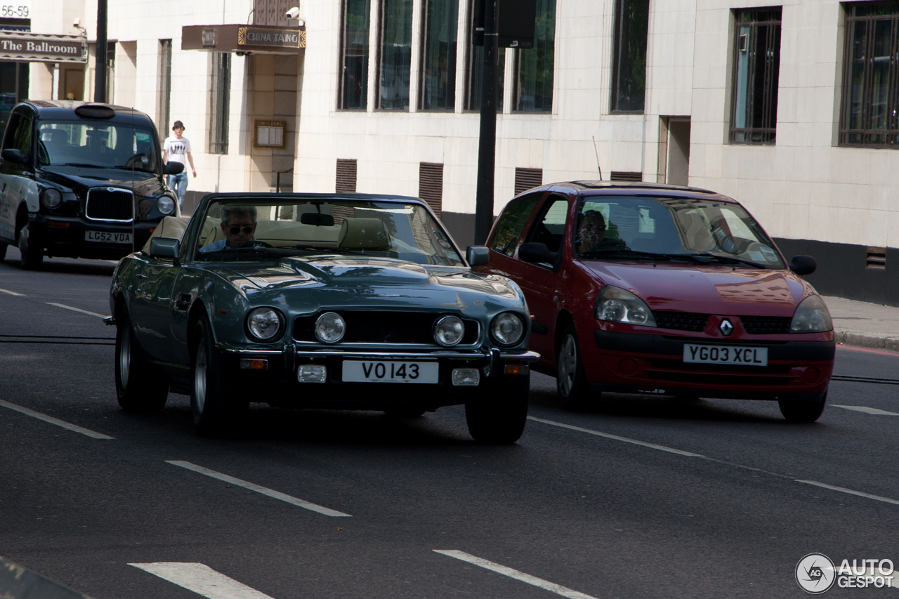 Aston Martin V8 Volante 1978-1990