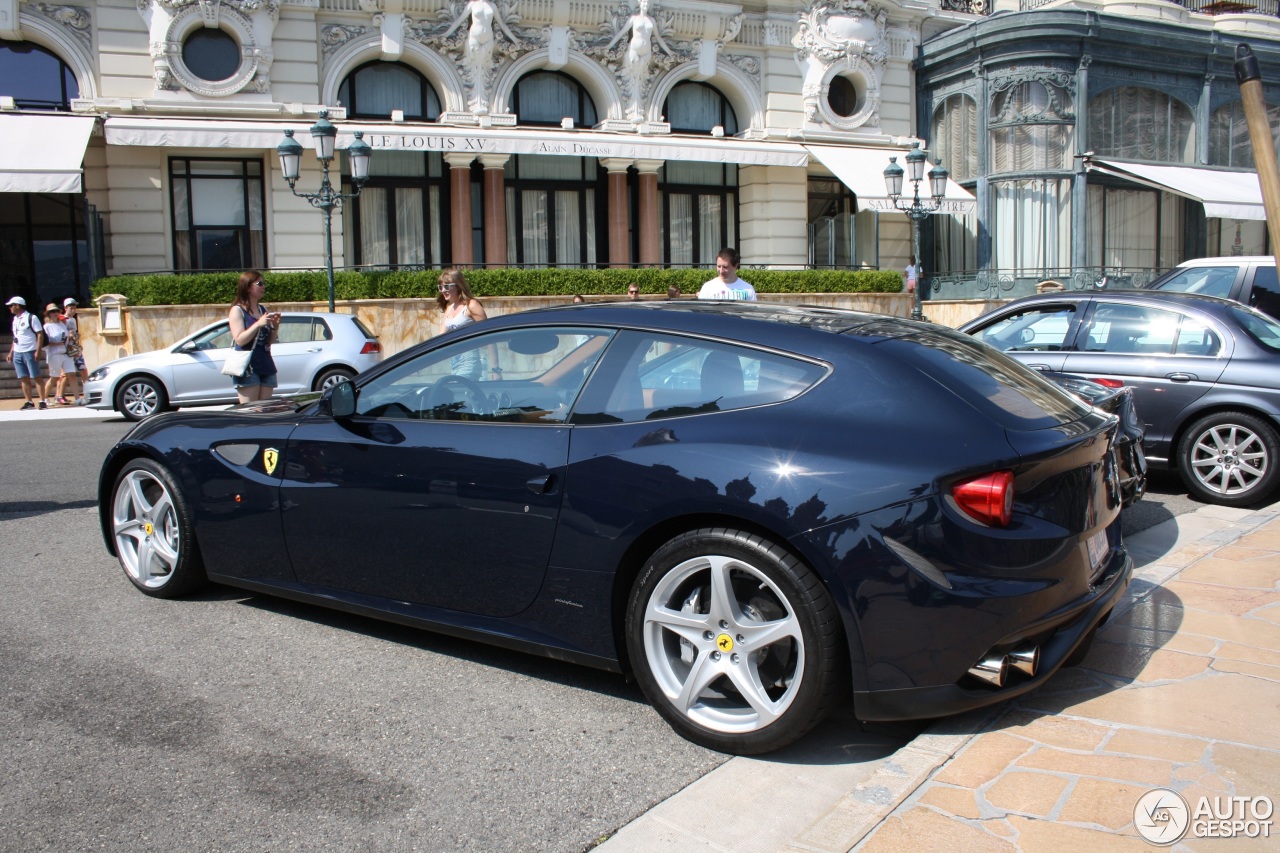 Ferrari FF