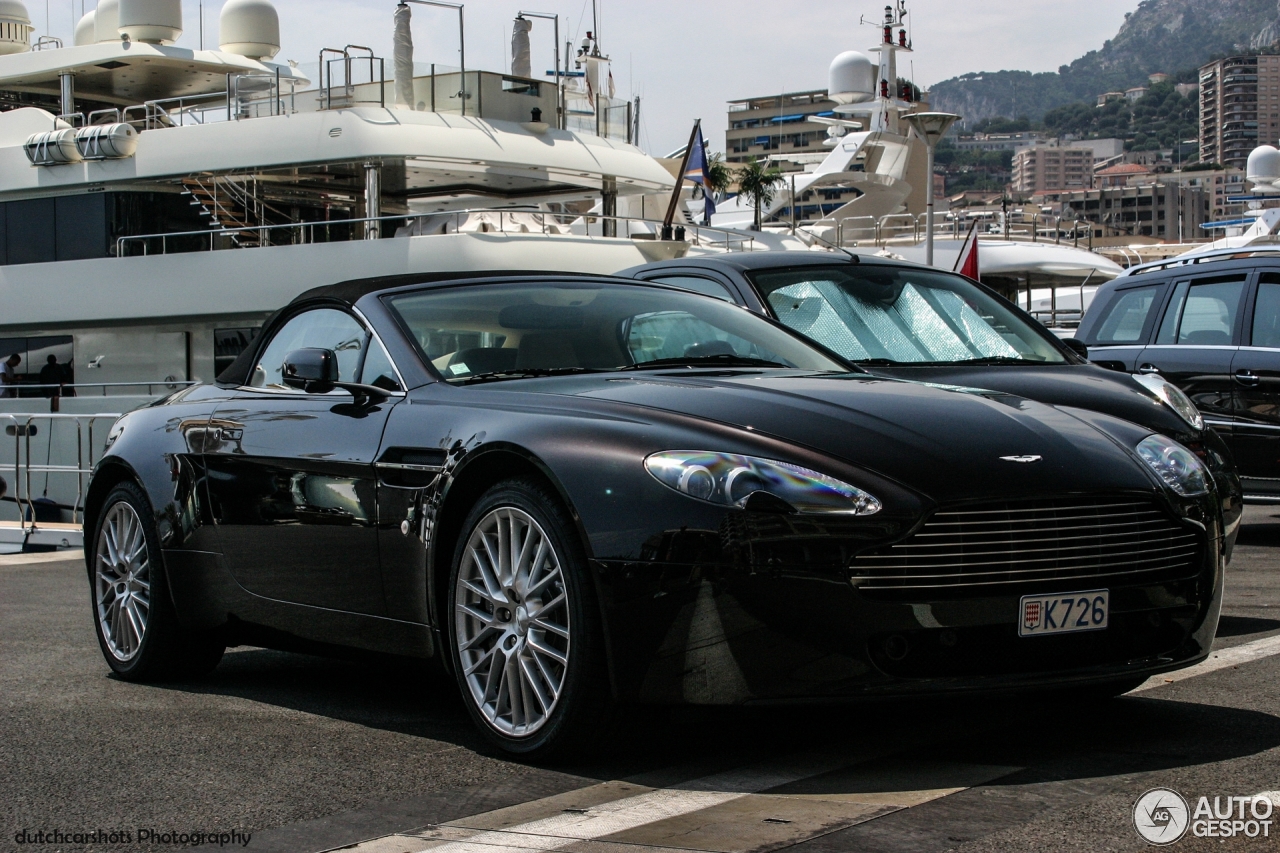 Aston Martin V8 Vantage Roadster