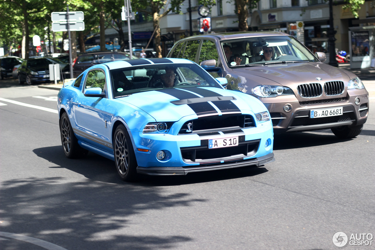 Ford Mustang Shelby GT500 2013