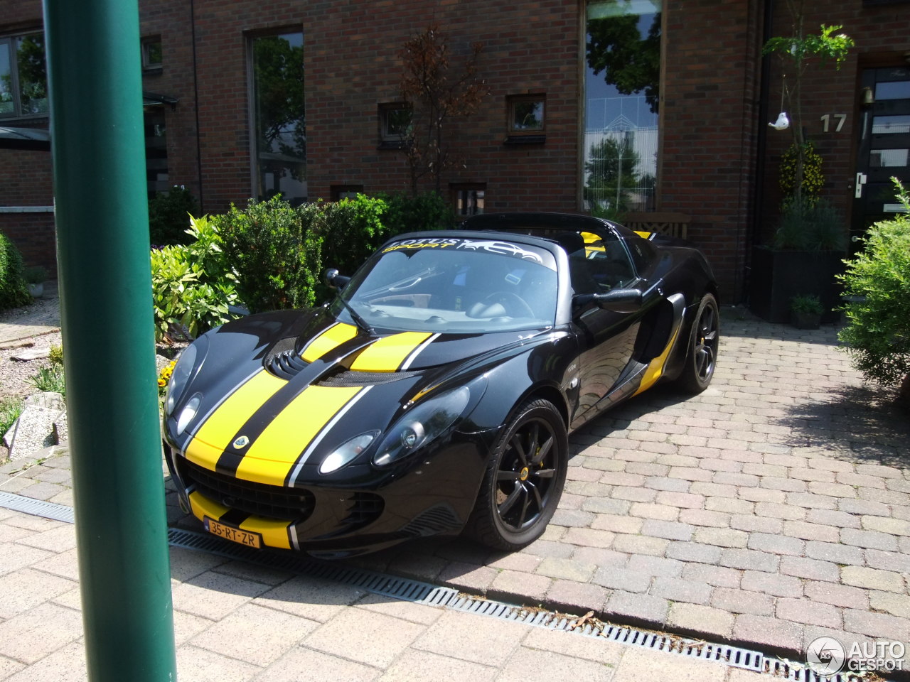 Lotus Elise S2 111R