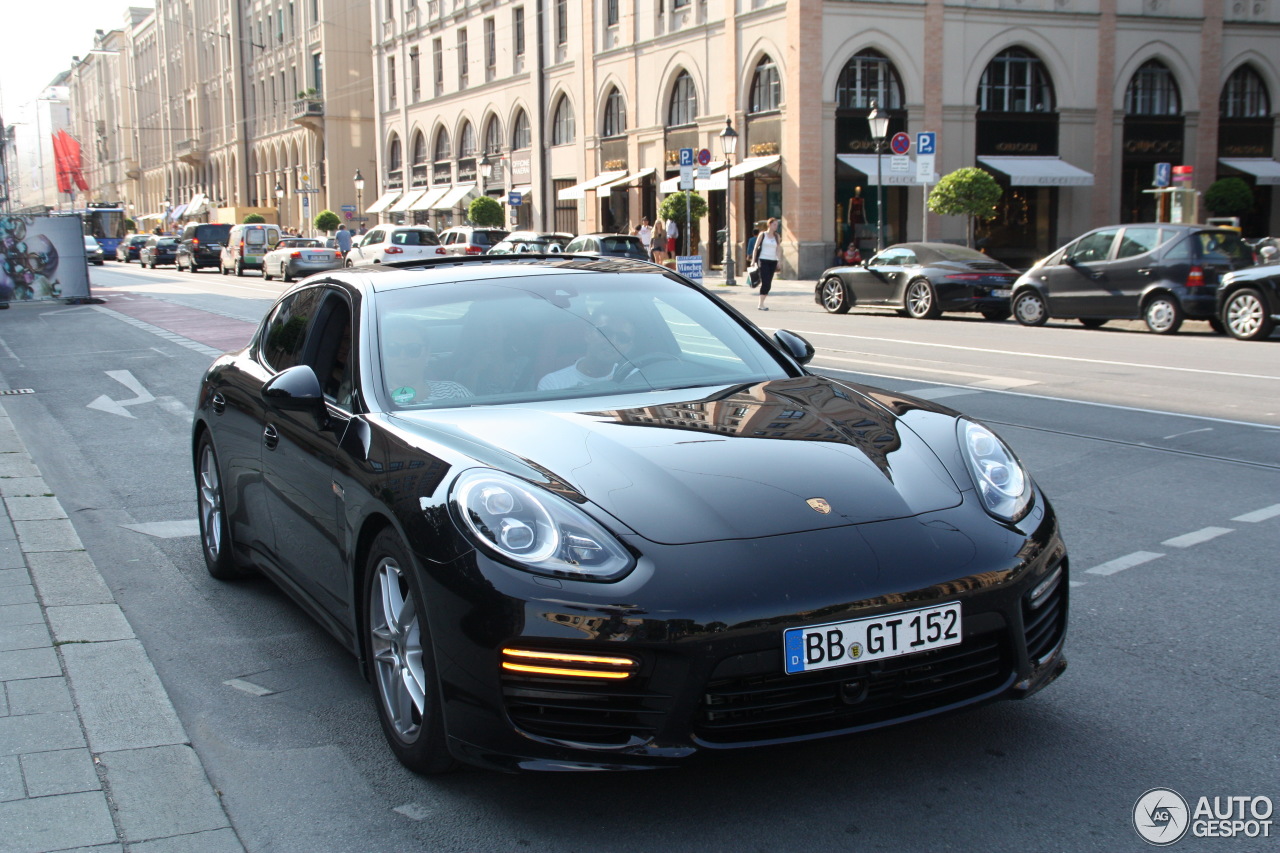 Porsche 970 Panamera GTS MkII