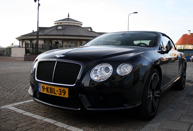 Bentley Continental GTC V8