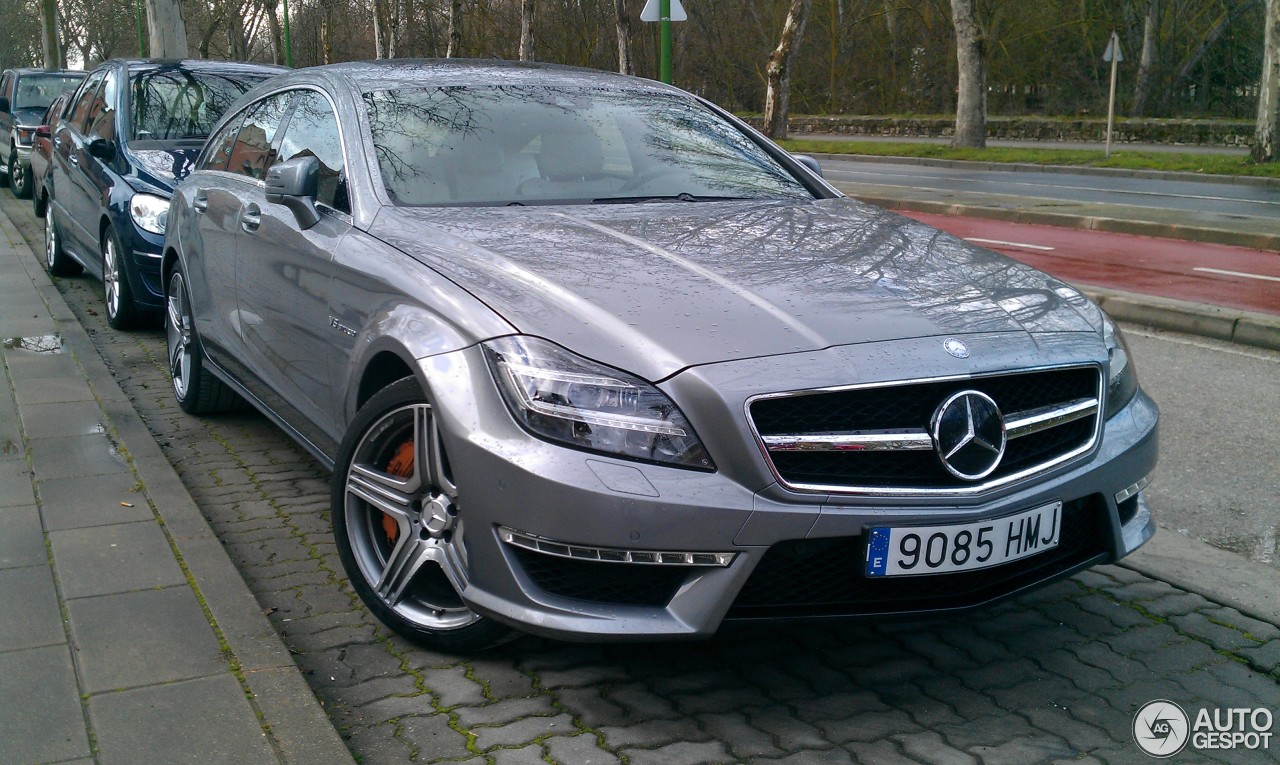 Mercedes-Benz CLS 63 AMG X218 Shooting Brake