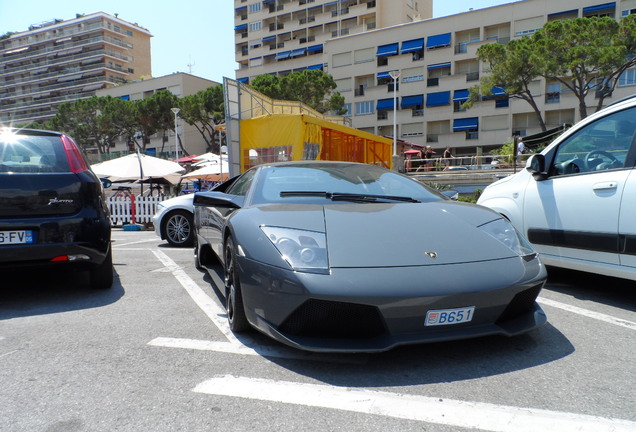 Lamborghini Murciélago LP640