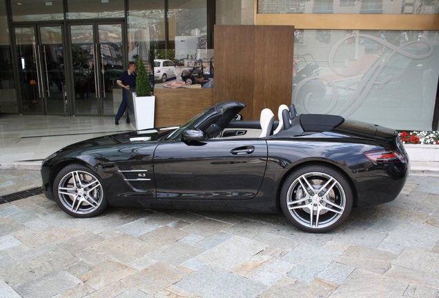 Mercedes-Benz SLS AMG Roadster