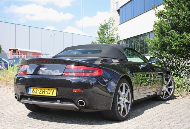 Aston Martin V8 Vantage Roadster