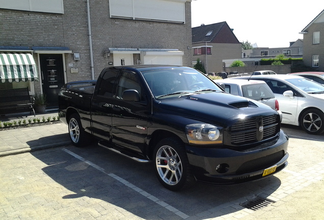 Dodge RAM SRT-10 Quad-Cab