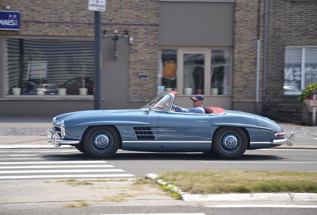 Mercedes-Benz 300SL Roadster