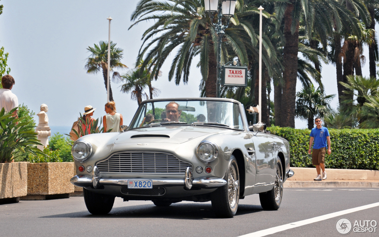 Aston Martin DB4 Convertible