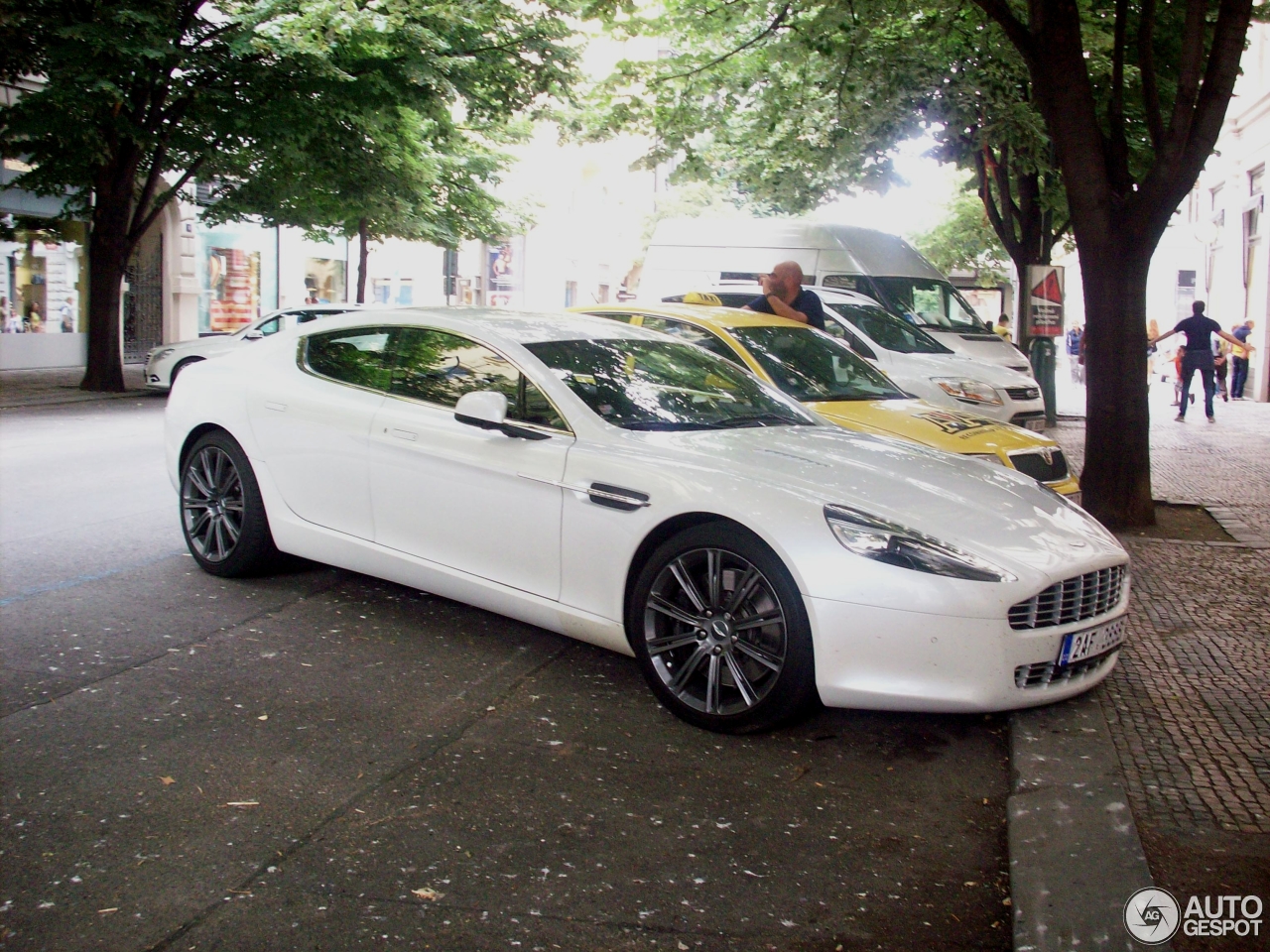 Aston Martin Rapide