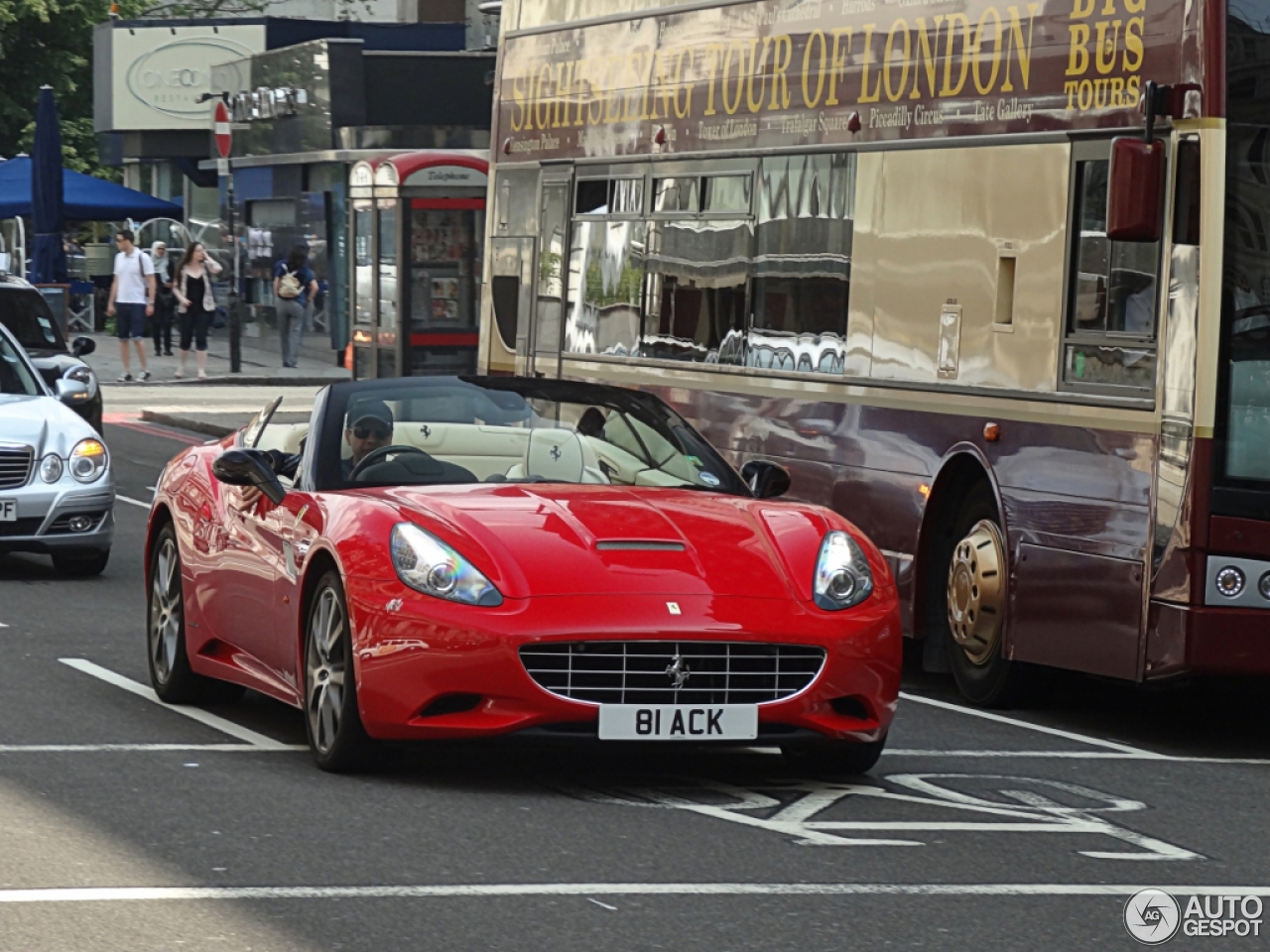 Ferrari California