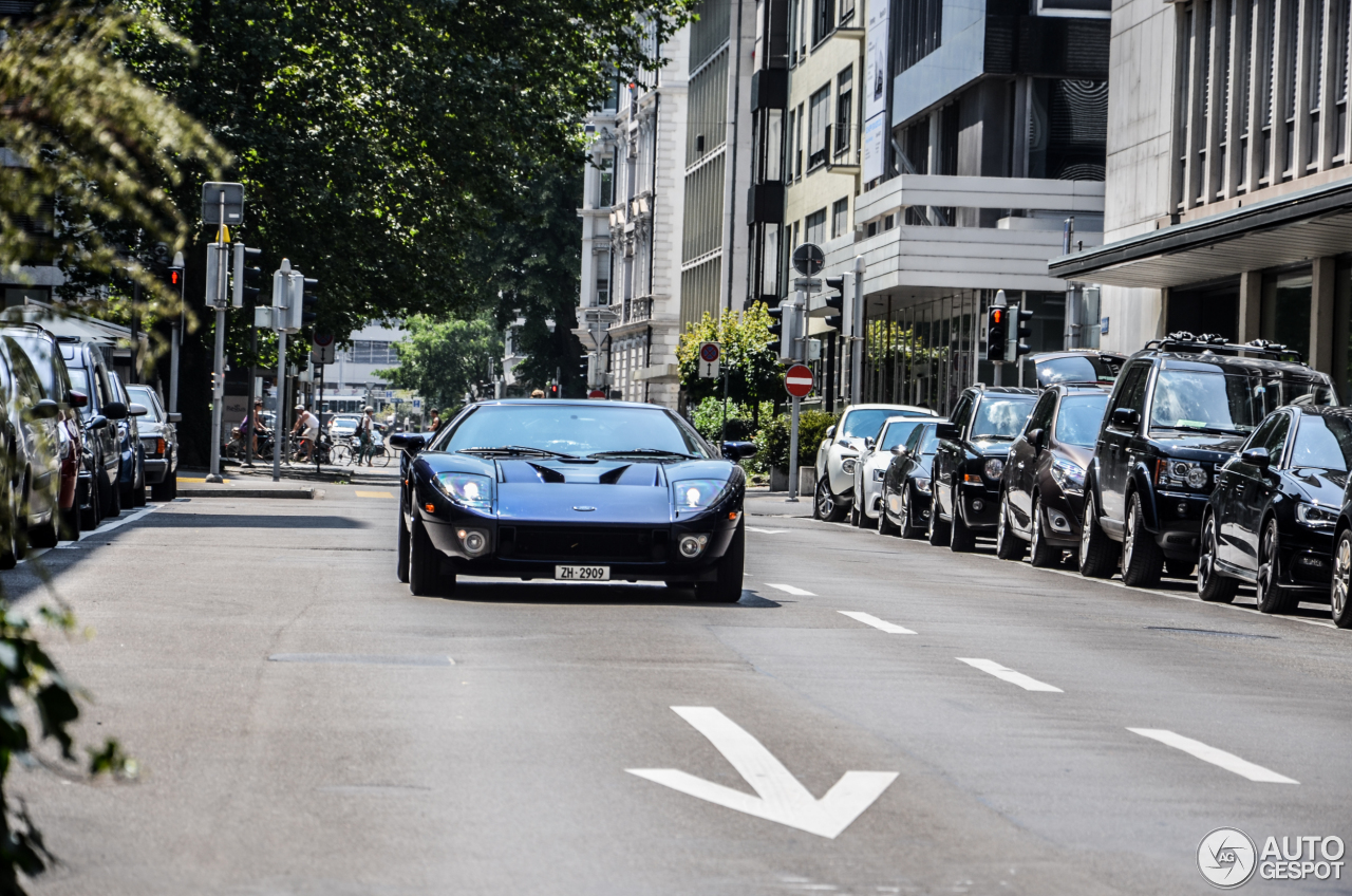 Ford GT