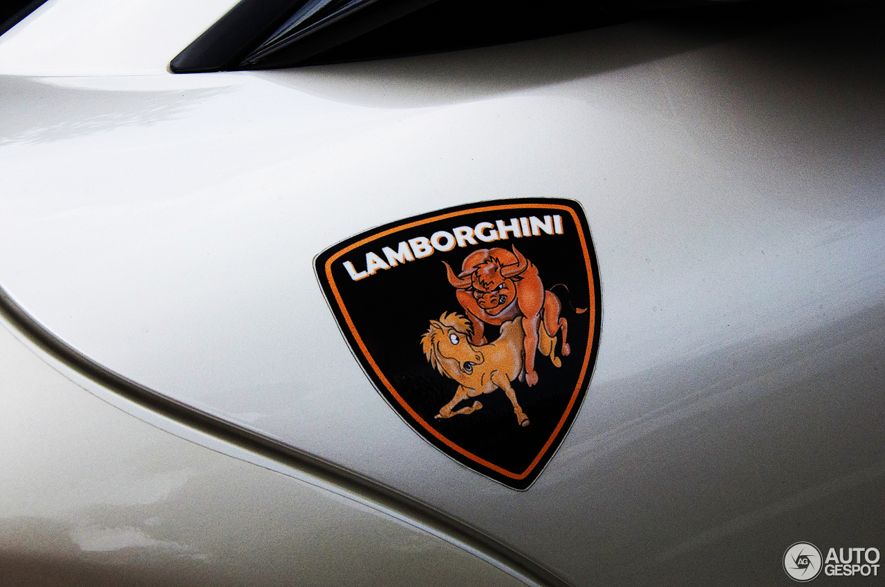 Lamborghini Murciélago LP640