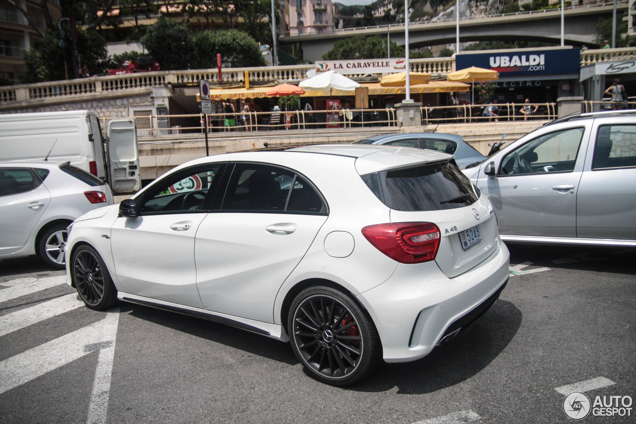 Mercedes-Benz A 45 AMG