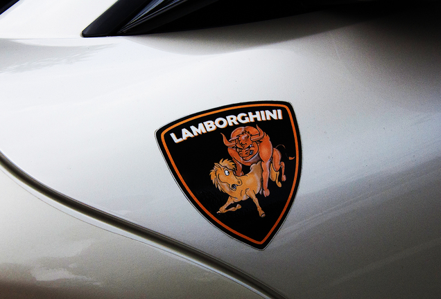 Lamborghini Murciélago LP640