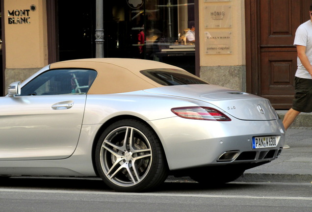 Mercedes-Benz SLS AMG Roadster