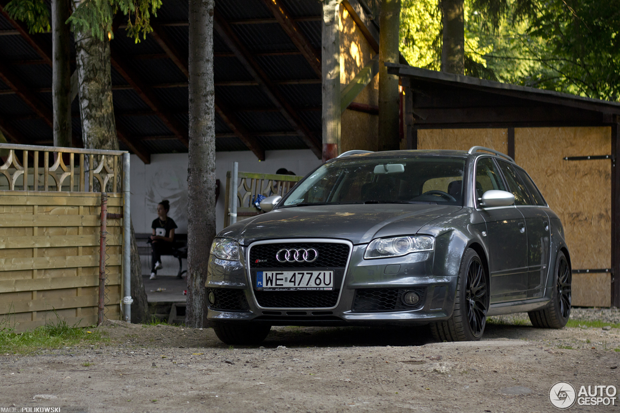 Audi RS4 Avant B7