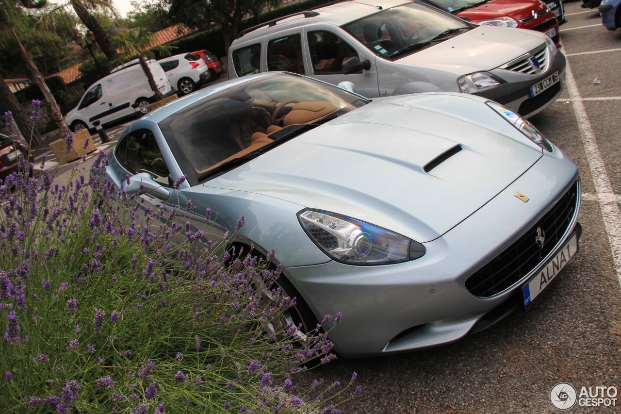 Ferrari California