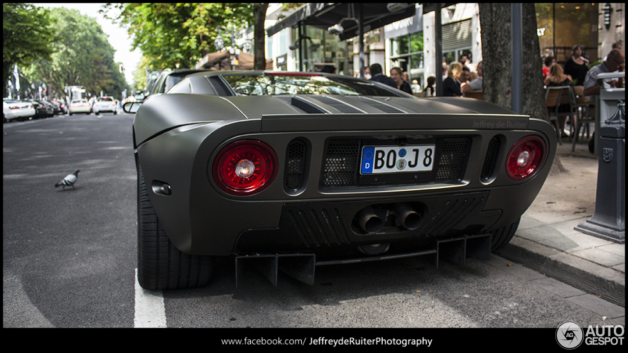 Ford GT