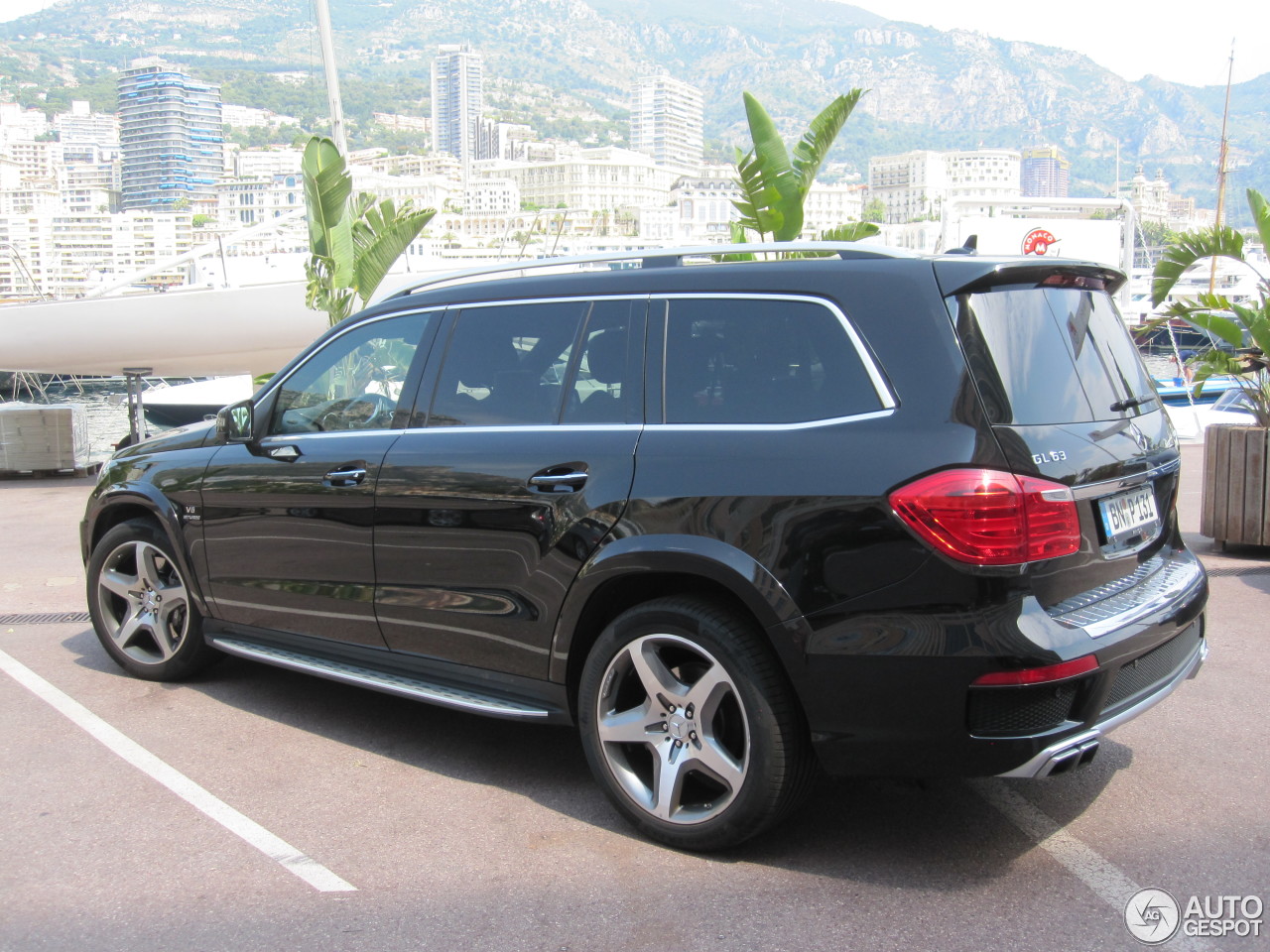 Mercedes-Benz GL 63 AMG X166