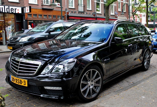 Mercedes-Benz E 63 AMG S212 V8 Biturbo