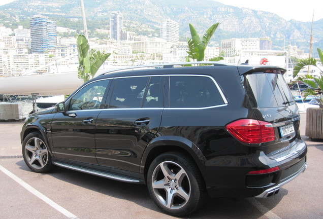 Mercedes-Benz GL 63 AMG X166