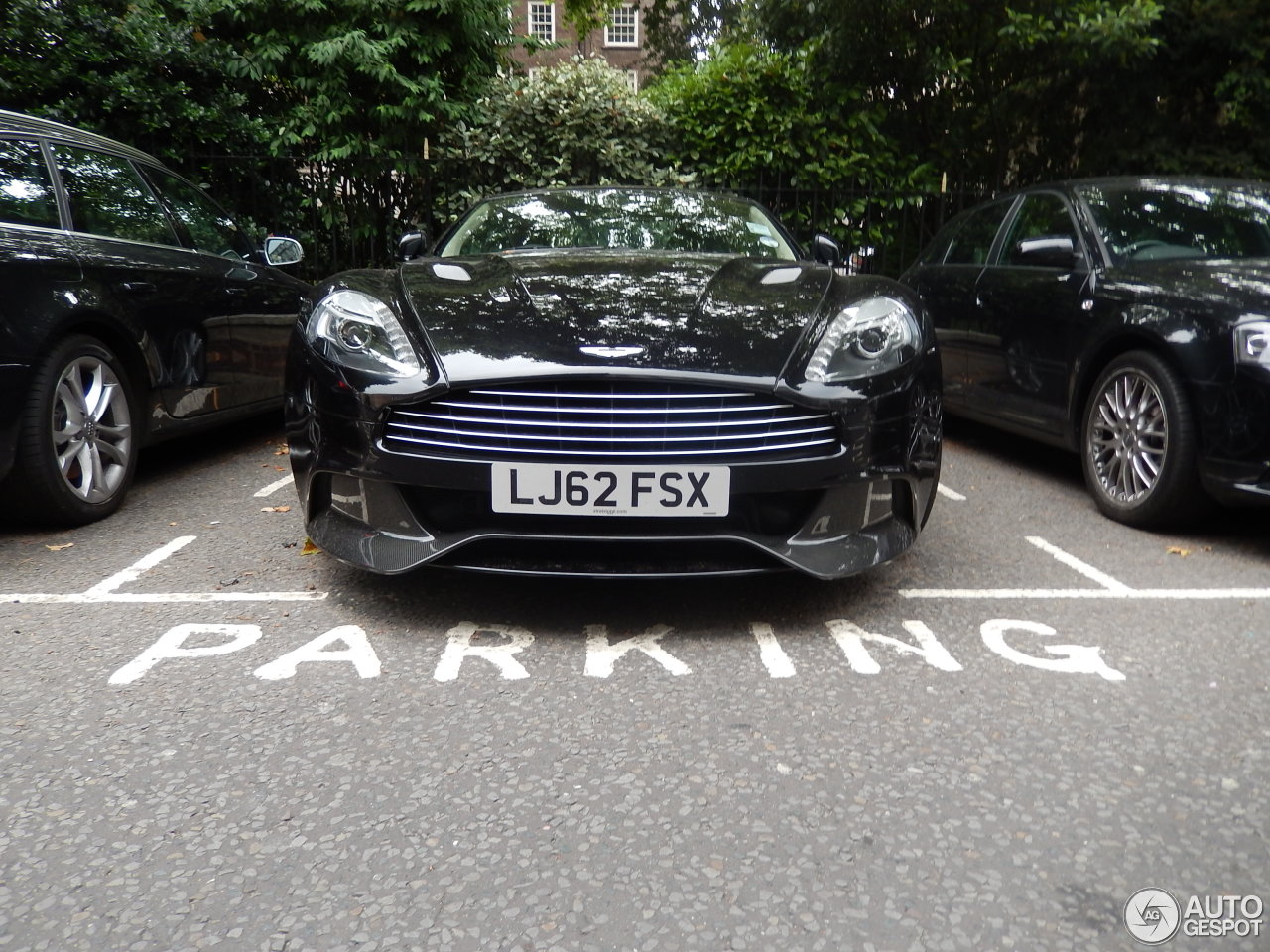 Aston Martin Vanquish 2013