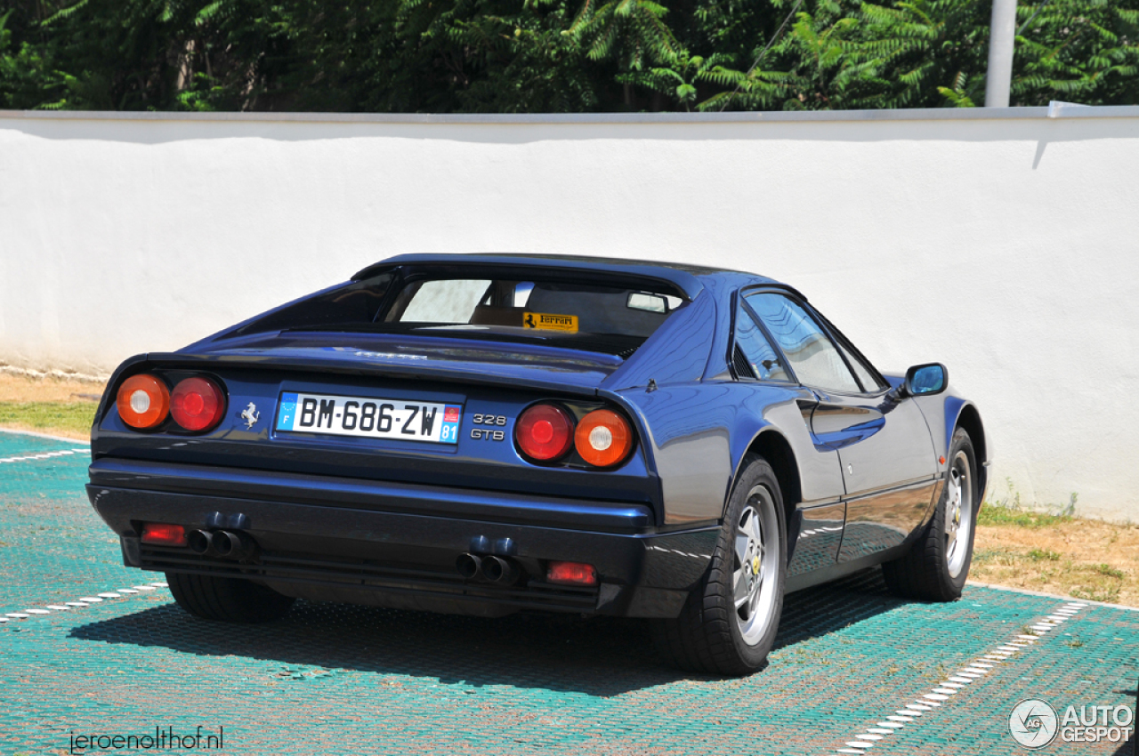 Ferrari 328 GTB