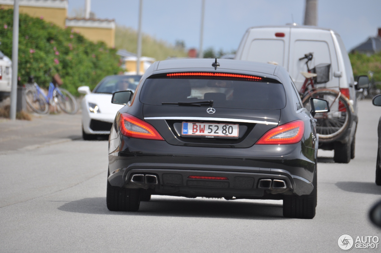 Mercedes-Benz CLS 63 AMG X218 Shooting Brake