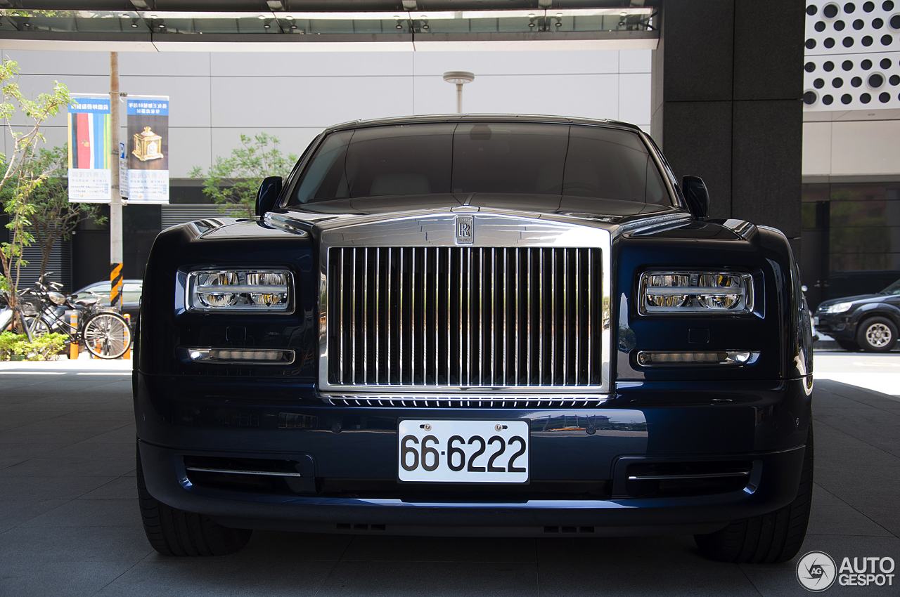 Rolls-Royce Phantom EWB Series II