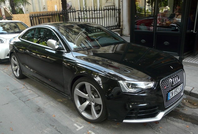 Audi RS5 B8 2012