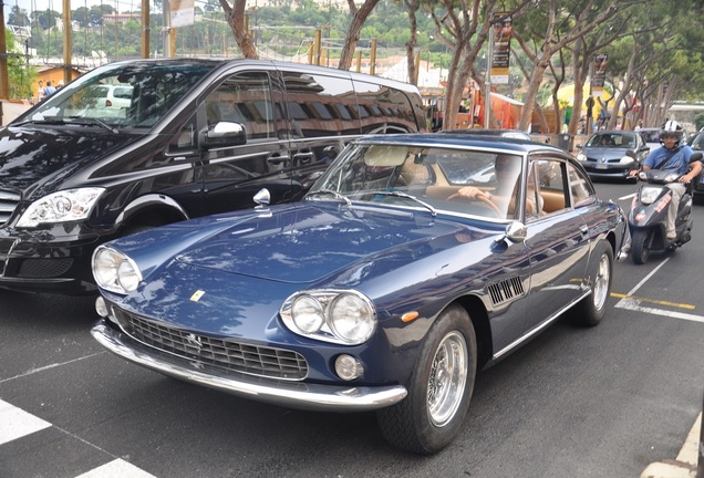 Ferrari 330 GT 2+2 Series I