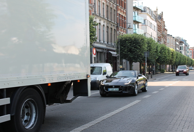 Jaguar F-TYPE S Convertible