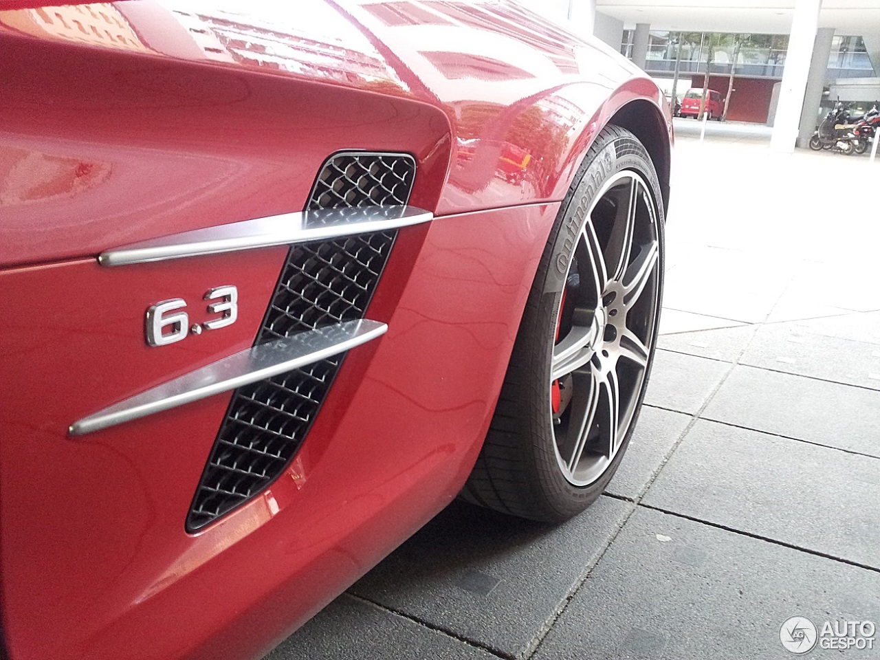 Mercedes-Benz SLS AMG Roadster