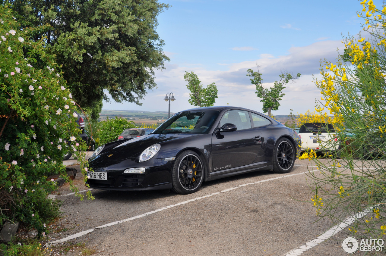 Porsche 997 Carrera GTS