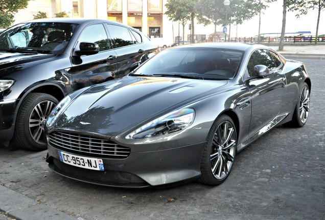 Aston Martin Virage 2011