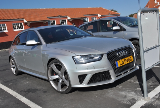 Audi RS4 Avant B8