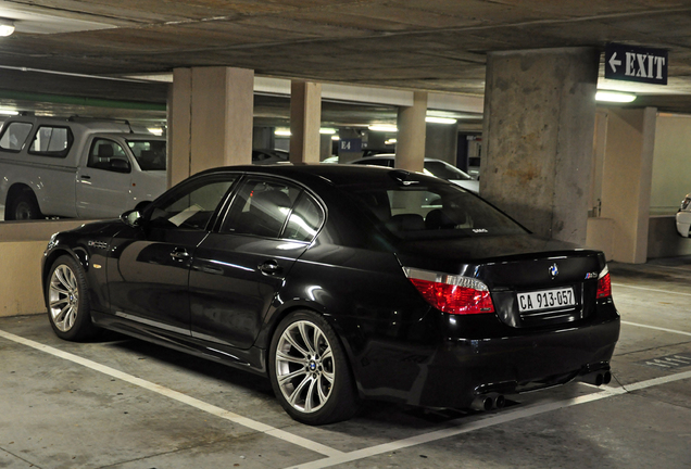 BMW M5 E60 2005