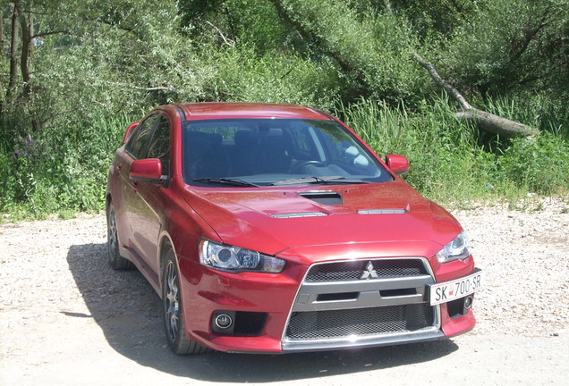 Mitsubishi Lancer Evolution X