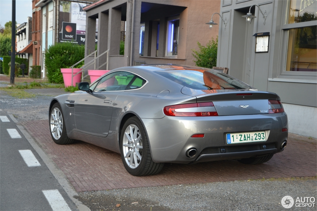 Aston Martin V8 Vantage