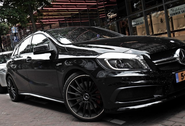 Mercedes-Benz A 45 AMG