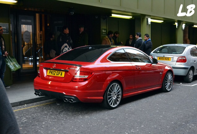 Mercedes-Benz C 63 AMG Coupé Edition 125