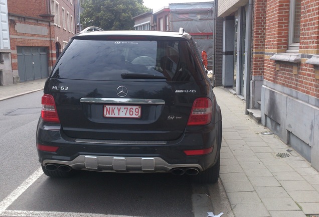 Mercedes-Benz ML 63 AMG W164 2009