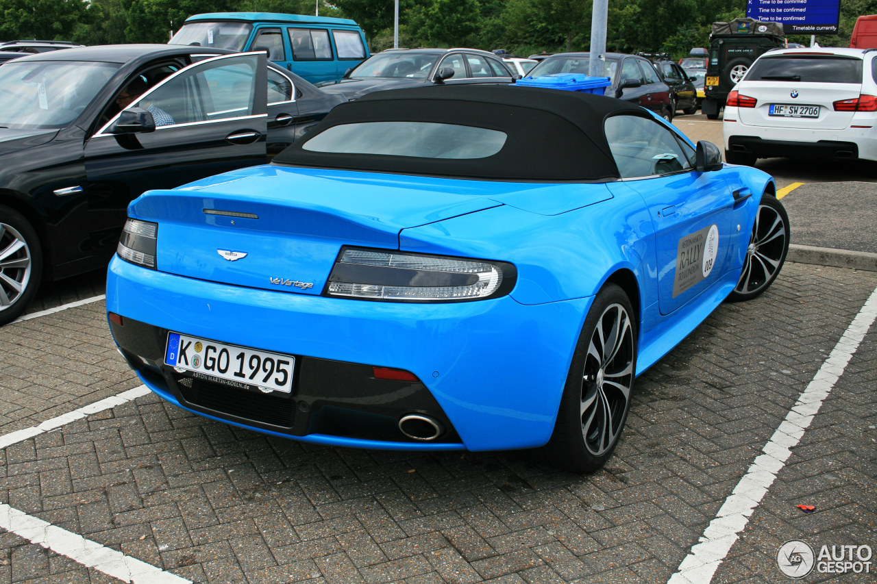 Aston Martin V12 Vantage Roadster