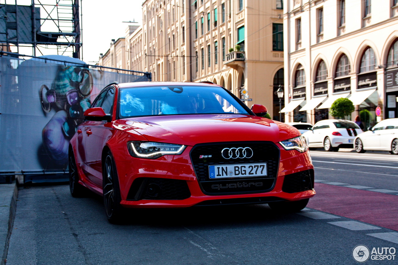 Audi RS6 Avant C7