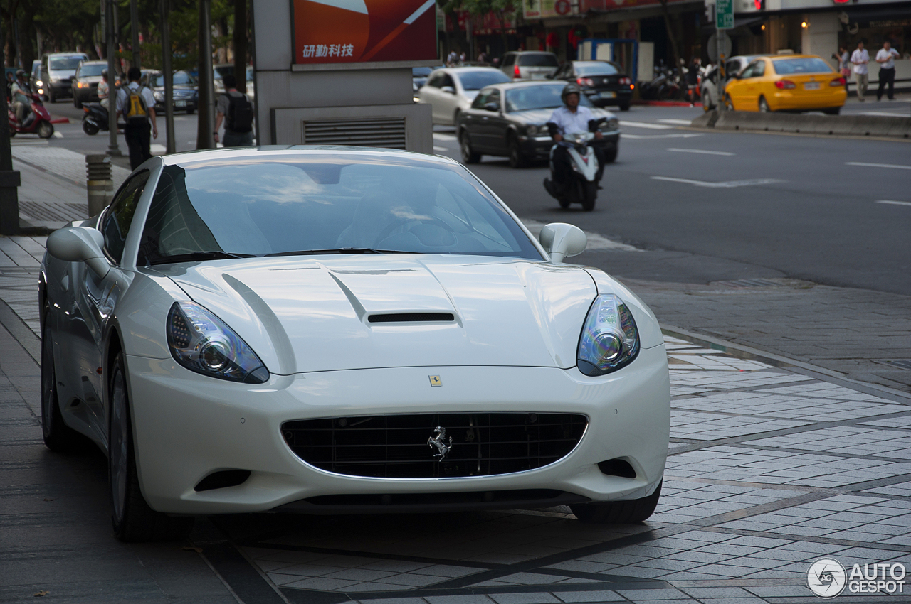 Ferrari California