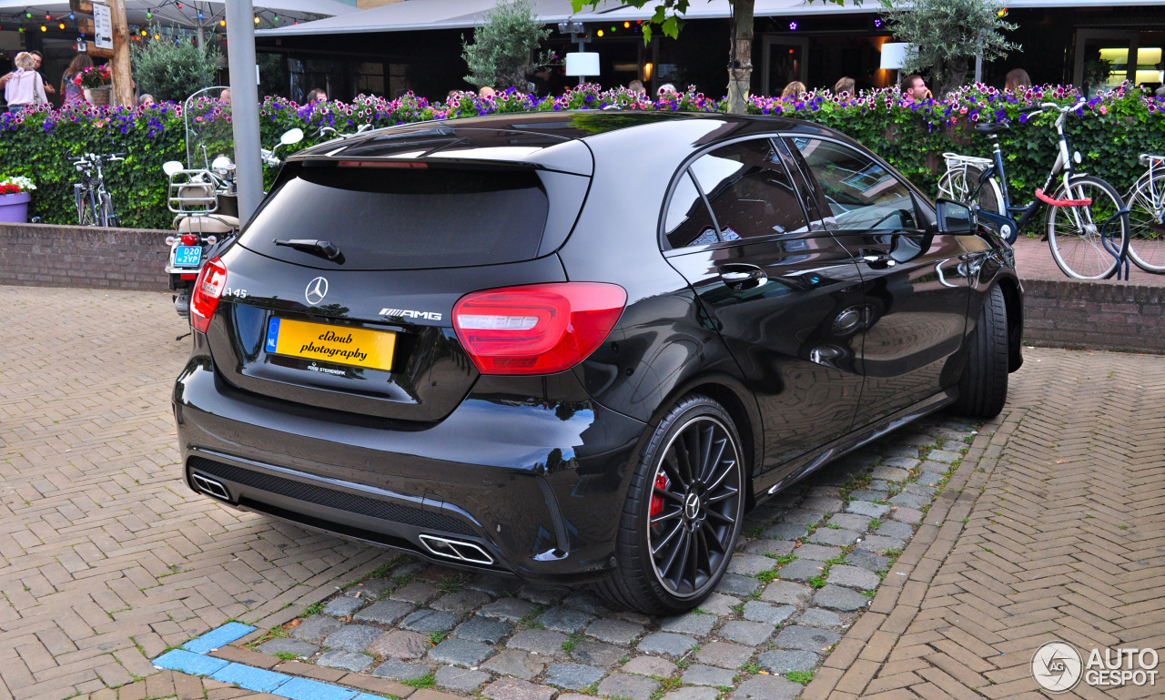 Mercedes-Benz A 45 AMG