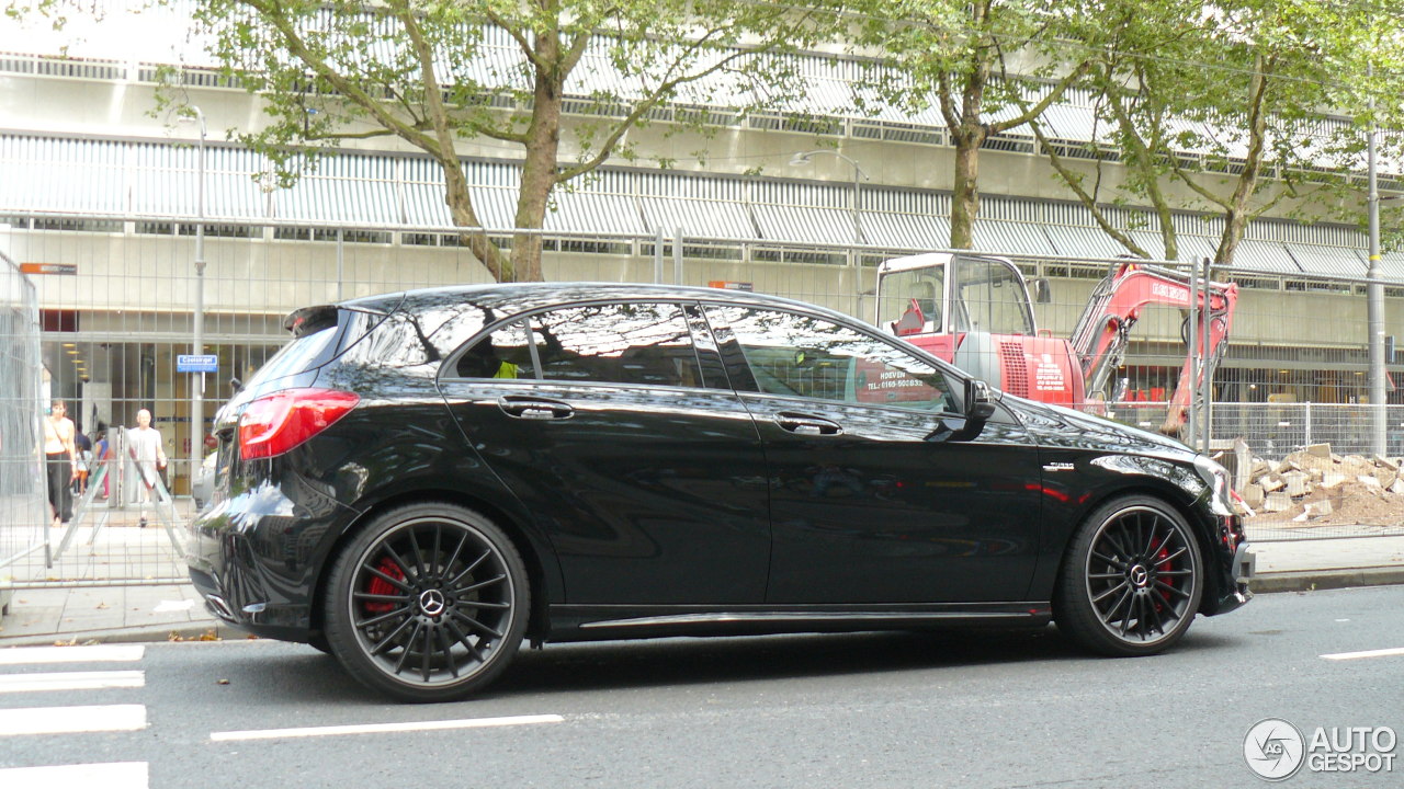 Mercedes-Benz A 45 AMG