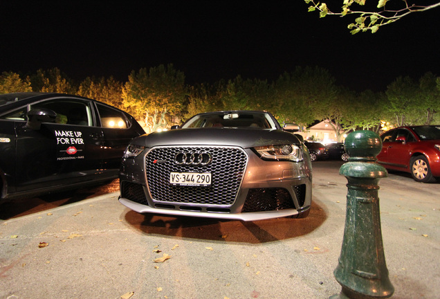 Audi RS4 Avant B8